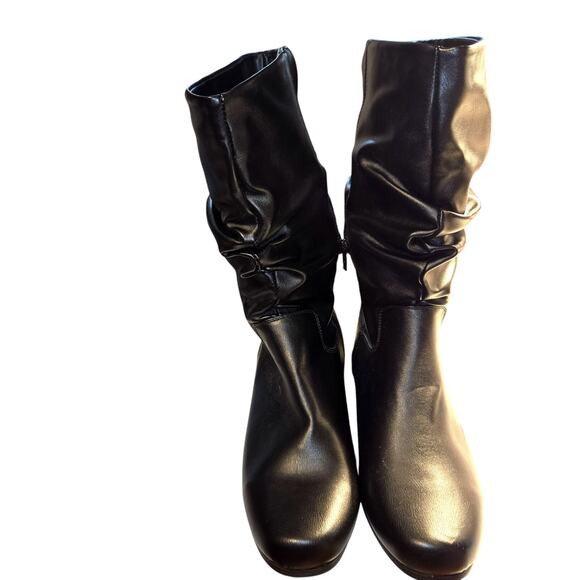 NWOT East 5th 9.5W Black Women's Ankle Boots 9 1/2 9.5 W Wide New Shoes - Picture 3 of 8